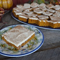 Pumpkin Picking Fun & Pumpkin Sheet Cake Recipe Elizabeth's-Pumpkin-Sheet-Cake-2