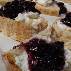 Get Your Gourmet On with Peach Amaretto Jam & Blueberry Chutney Nadia3
