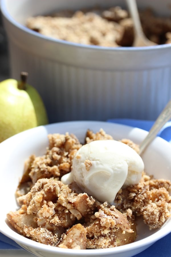 pear crumble