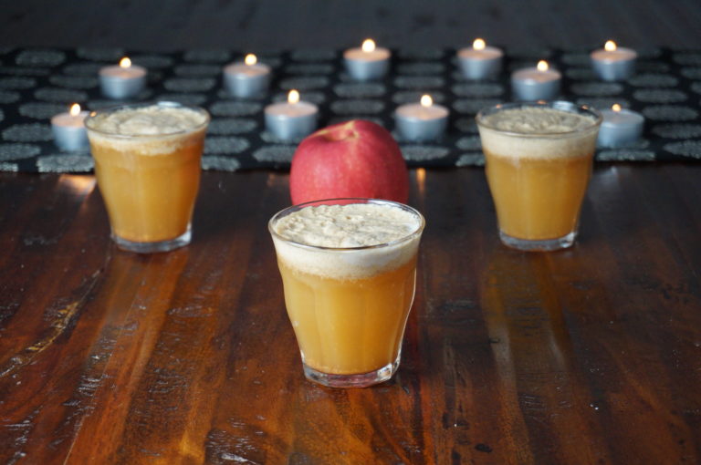 Apple cider float