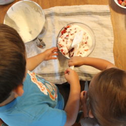 Making strawberries and cream