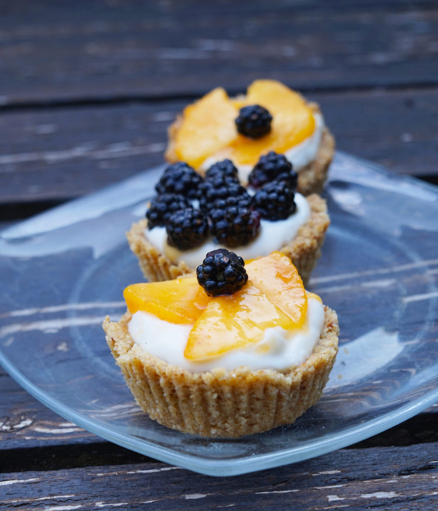 French Blackberry-Peach Mini Tarts - Weavers Orchard