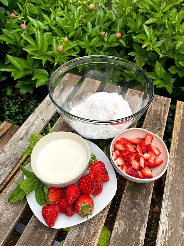 Mini Strawberry Scones Recipe - with Vanilla Glaze